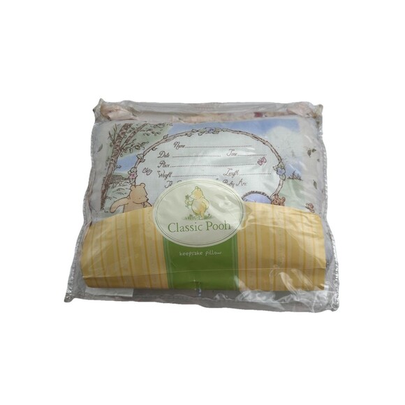Disney Classic Pooh Keepsake Birth Announcement Pillow Keepsake NEW - Picture 1 of 11